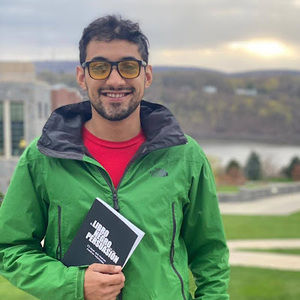 Meet your Posher, Cristian fernando